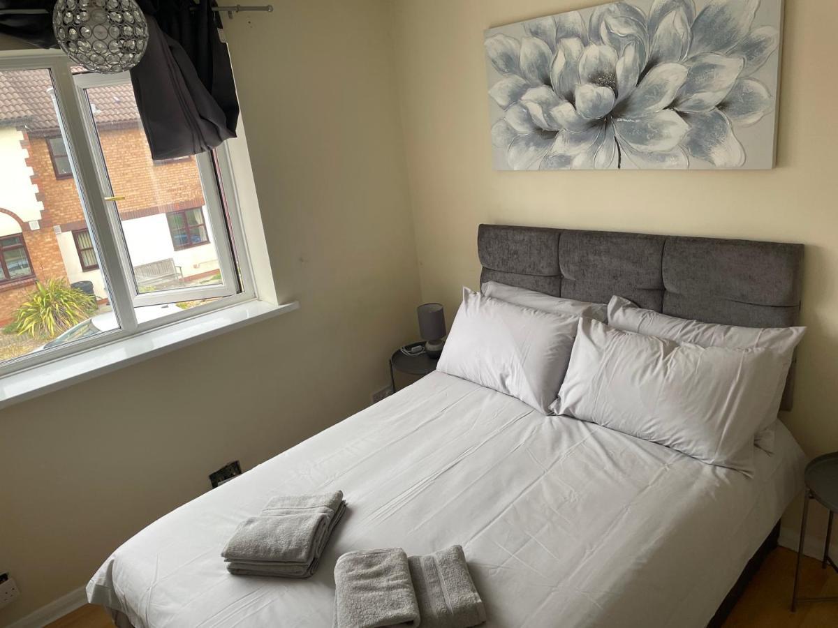 The Swallows Popular Location 3 Bedroom House Free Wi-Fi And Sky Tv In All Rooms Rough Close Exteriör bild